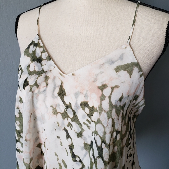 Mossimo Layered Patterned Top - Picture 5 of 8